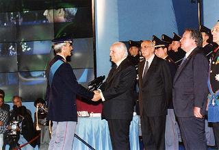 Roma: intervento del Presidente della Repubblica, in forma ufficiale, alla Festa della polizia 1996