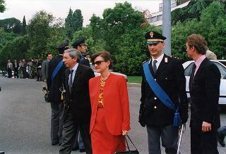 Roma: intervento del Presidente della Repubblica, in forma ufficiale, alla Festa della polizia 1996