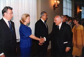 Ricevimento offerto dal Presidente della Repubblica alla rappresentanze diplomatiche estere per il 50° anniversario della Fondazione della Repubblica - Palazzo del Quirinale - Salone dei Corazzieri