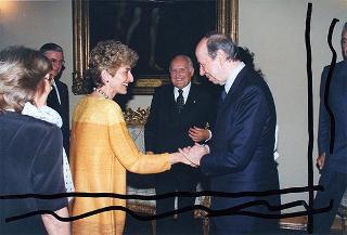 Ricevimento offerto dal Presidente della Repubblica alla rappresentanze diplomatiche estere per il 50° anniversario della Fondazione della Repubblica - Palazzo del Quirinale - Salone dei Corazzieri