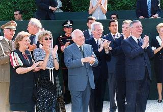 Apertura al pubblico dei giardini del Quirinale, in occasione del 50° anniversario della Fondazione della Repubblica
