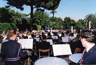 Apertura al pubblico dei giardini del Quirinale, in occasione del 50° anniversario della Fondazione della Repubblica