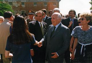 Apertura al pubblico dei giardini del Quirinale, in occasione del 50° anniversario della Fondazione della Repubblica