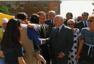 Apertura al pubblico dei giardini del Quirinale, in occasione del 50° anniversario della Fondazione della Repubblica