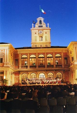 Concerto organizzato in occasione del 50° anniversario della Fondazione della Repubblica - Cortile d'Onore Palazzo del Quirinale