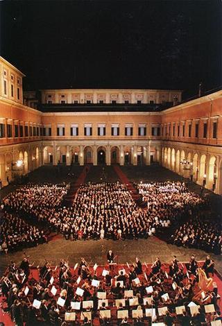 Concerto organizzato in occasione del 50° anniversario della Fondazione della Repubblica - Cortile d'Onore Palazzo del Quirinale