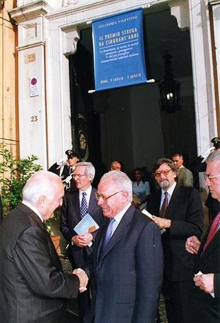 Roma, Accademia Valentino: intervento all'inaugurazione della Mostra "Il Premio Strega ha cinquant'anni"