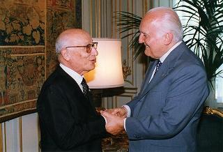 Prof. Giuseppe Petronio