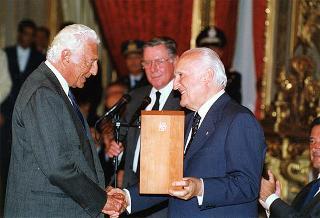 Cerimonia di consegna del "Premio Leonardo" e dei "Premi Qualità"