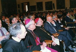 Cassino: intervento del Presidente della Repubblica all'inaugurazione della Mostra "Virgilio e il Chiostro", allestita presso l'Abbazia di Montecassino, e all'inaugurazione della Facoltà di Ingegneria dell'Università degli studi