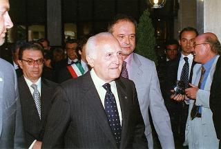 Cassino: intervento del Presidente della Repubblica all'inaugurazione della Mostra "Virgilio e il Chiostro", allestita presso l'Abbazia di Montecassino, e all'inaugurazione della Facoltà di Ingegneria dell'Università degli studi