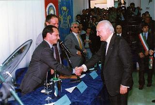 Cassino: intervento del Presidente della Repubblica all'inaugurazione della Mostra "Virgilio e il Chiostro", allestita presso l'Abbazia di Montecassino, e all'inaugurazione della Facoltà di Ingegneria dell'Università degli studi