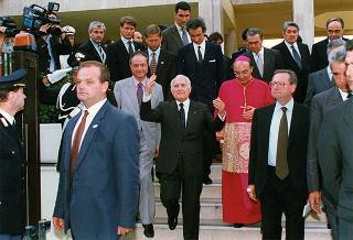 Cassino: intervento del Presidente della Repubblica all'inaugurazione della Mostra "Virgilio e il Chiostro", allestita presso l'Abbazia di Montecassino, e all'inaugurazione della Facoltà di Ingegneria dell'Università degli studi