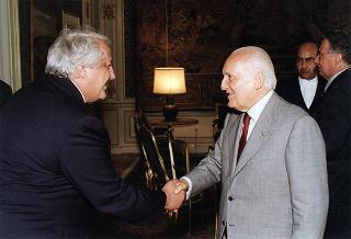 Prof. Ing. Domenico Ricciardi, presidente dell'Ordine degli ingegneri della Provincia di Roma, con il Consiglio dell'Ordine, per il 70° anniversario del sodalizio