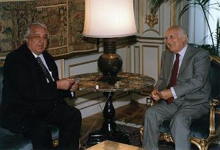 Prof. Ing. Domenico Ricciardi, presidente dell'Ordine degli ingegneri della Provincia di Roma, con il Consiglio dell'Ordine, per il 70° anniversario del sodalizio