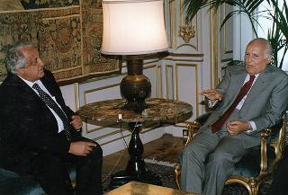 Prof. Ing. Domenico Ricciardi, presidente dell'Ordine degli ingegneri della Provincia di Roma, con il Consiglio dell'Ordine, per il 70° anniversario del sodalizio