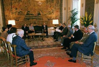 Prof. Giovanni Gigliozzi, presidente dell'ANFIM, con una delegazione dell'Associazione