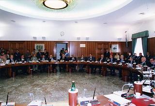 Roma, Palazzo dei Marescialli: intervento del Presidente della Repubblica alla seduta straordinaria del CSM per la discussione e l'approvazione della "Relazione al Parlamento sullo stato della giustizia per l'anno 1996"