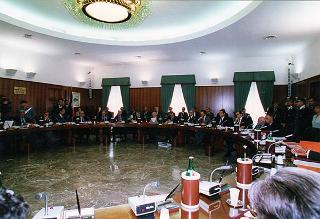 Roma, Palazzo dei Marescialli: intervento del Presidente della Repubblica alla seduta straordinaria del CSM per la discussione e l'approvazione della "Relazione al Parlamento sullo stato della giustizia per l'anno 1996"
