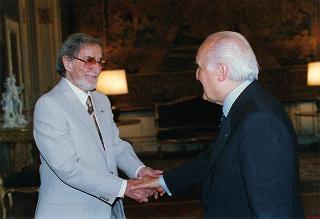 Federico Di Santo, con la moglie e la figlia
