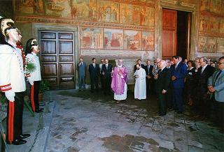 Roma, Chiesa di S. Lorenzo al Verano: celebrazione di una Messa in suffragio di Alcide De Gasperi, per il 42° anniversario della scomparsa