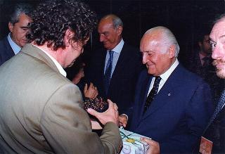 Castelnuovo di Porto (RM): intervento del Presidente della Repubblica alla cerimonia conclusiva del XX Forum internazionale "Convivere con la diversità"