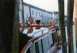 Venezia: intervento del Presidente della Repubblica all'inaugurazione della Mostra "Giambattista Tiepolo, 1696-1996" e successiva visita alla Mostra "L'immagine dello spirito. Icone dalle terre russe, Collezione Ambroveneto"