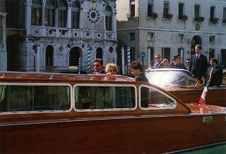 Venezia: intervento del Presidente della Repubblica all'inaugurazione della Mostra "Giambattista Tiepolo, 1696-1996" e successiva visita alla Mostra "L'immagine dello spirito. Icone dalle terre russe, Collezione Ambroveneto"