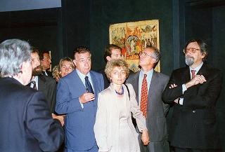Venezia: intervento del Presidente della Repubblica all'inaugurazione della Mostra "Giambattista Tiepolo, 1696-1996" e successiva visita alla Mostra "L'immagine dello spirito. Icone dalle terre russe, Collezione Ambroveneto"