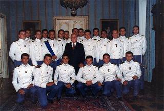 Delegazione di ufficiali ed allievi dell'Accademia della Guardia di finanza, in servizio di guardia d'onore al Palazzo del Quirinale