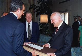 Incontro e colazione in onore del Presidente della Repubblica di Ungheria Arpad Goencz