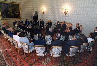 Franceschino Delussu, presidente dell'Associazione sarda socio-culturale "A. Segni" di Jerzu (Nuoro), con una delegazione di partecipanti al Convegno "Olgiastra: dalla microstoria alla storia della Sardegna"