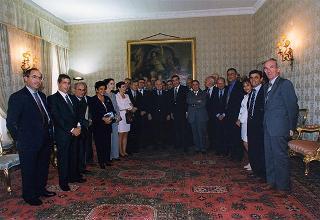 Franceschino Delussu, presidente dell'Associazione sarda socio-culturale "A. Segni" di Jerzu (Nuoro), con una delegazione di partecipanti al Convegno "Olgiastra: dalla microstoria alla storia della Sardegna"