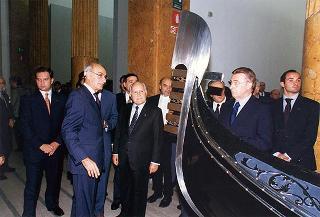 Roma, Palazzo delle Esposizioni: intervento all'inaugurazione della Mostra "Ultime generazioni"