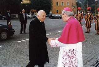 Città del Vaticano: intervento del Presidente della Repubblica alla Messa, celebrata dal Santo Padre Giovanni Paolo II, nel 50° anniversario della sua ordinazione sacerdotale