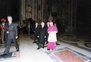 Città del Vaticano: intervento del Presidente della Repubblica alla Messa, celebrata dal Santo Padre Giovanni Paolo II, nel 50° anniversario della sua ordinazione sacerdotale