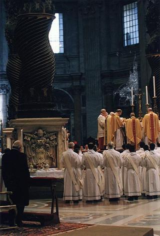 Città del Vaticano: intervento del Presidente della Repubblica alla Messa, celebrata dal Santo Padre Giovanni Paolo II, nel 50° anniversario della sua ordinazione sacerdotale