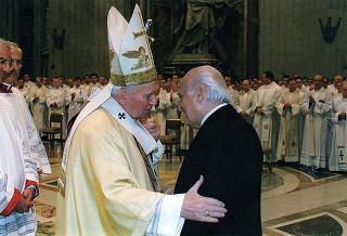 Città del Vaticano: intervento del Presidente della Repubblica alla Messa, celebrata dal Santo Padre Giovanni Paolo II, nel 50° anniversario della sua ordinazione sacerdotale