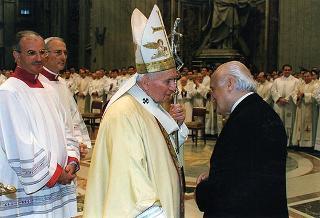 Città del Vaticano: intervento del Presidente della Repubblica alla Messa, celebrata dal Santo Padre Giovanni Paolo II, nel 50° anniversario della sua ordinazione sacerdotale