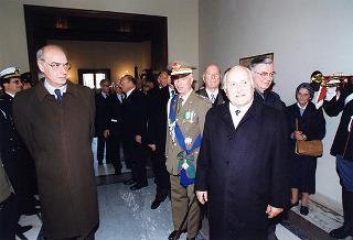 Deposizione di una corona d'alloro sulla lapide dei Caduti del Quirinale, in occasione del Giorno dell'Unità Nazionale - Palazzo del Quirinale