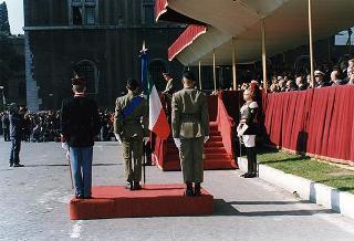 Roma, Altare della Patria: cerimonia di consegna in forma ufficiale della Bandiera all'Esercito e conferimento della M.O.V.M. e M.O.V.C. per l'attività svolta dall'Esercito in guerra e in pace