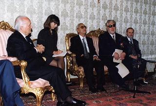 Prof. Tommaso Daniele, presidente dell'Unione italiana ciechi, con il Consiglio direttivo