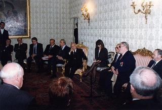 Prof. Tommaso Daniele, presidente dell'Unione italiana ciechi, con il Consiglio direttivo