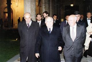 Roma, Camera dei Deputati, Sala del Cenacolo: intervento del Presidente della Repubblica alla tavola rotonda sul tema "Chi governa le telecomunicazioni?"