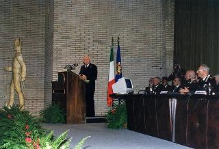 Roma: intervento del Presidente della Repubblica alla Scuola ufficiali carabinieri, in occasione dell'inaugurazione dell'anno accademico 1996-1997