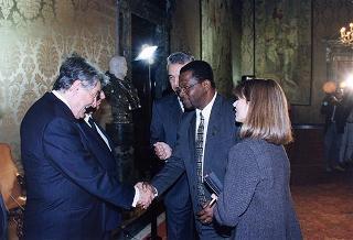 Incontro con il Primo Ministro del Commonwealth di Dominica Edison James