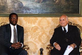 Incontro con il Primo Ministro del Commonwealth di Dominica Edison James