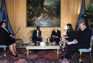 Incontro con il Primo Ministro del Commonwealth di Dominica Edison James