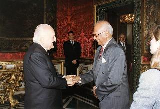 Incontro con il Presidente della Repubblica Cooperativistica della Guyana Cheddi Jagan