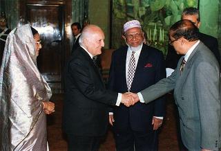 Incontro con il Primo Ministro della Repubblica Popolare del Bangladesh signora Sheikh Hasina